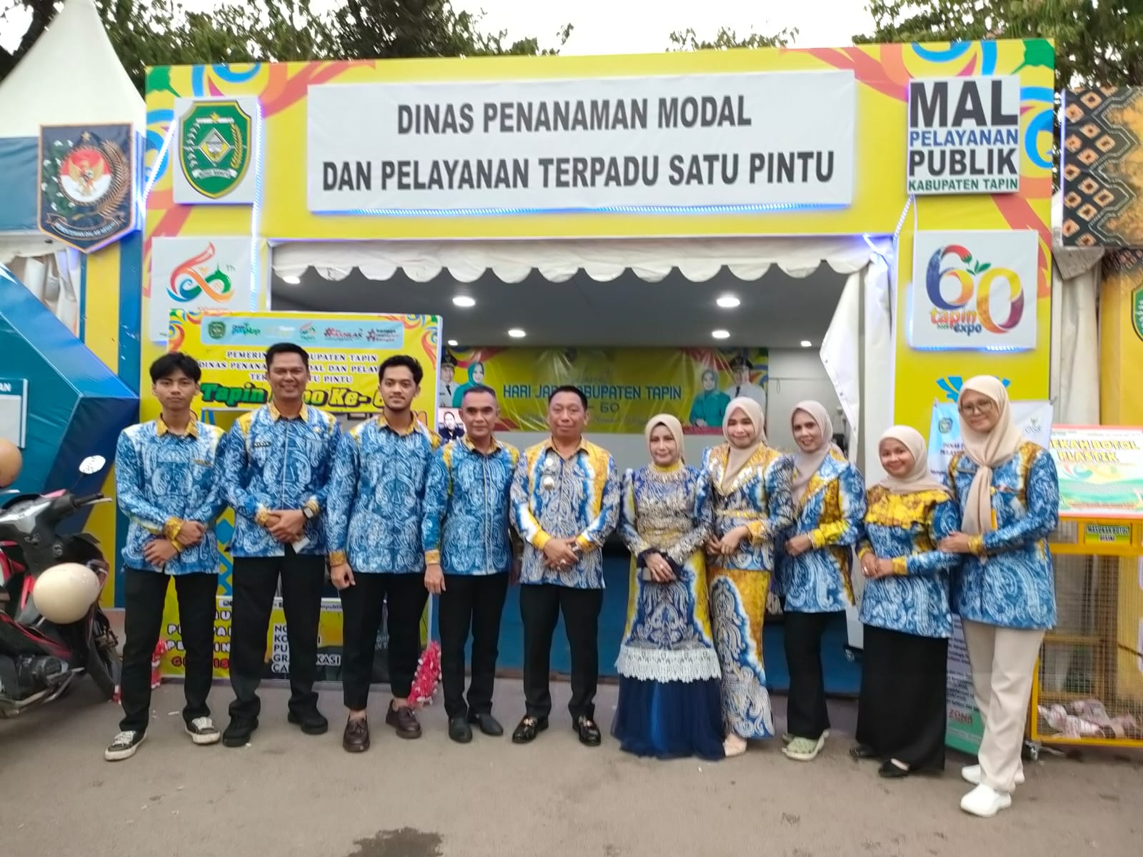 Kunjungan Wakil Bupati Ke Stand DPMPTSP Tapin